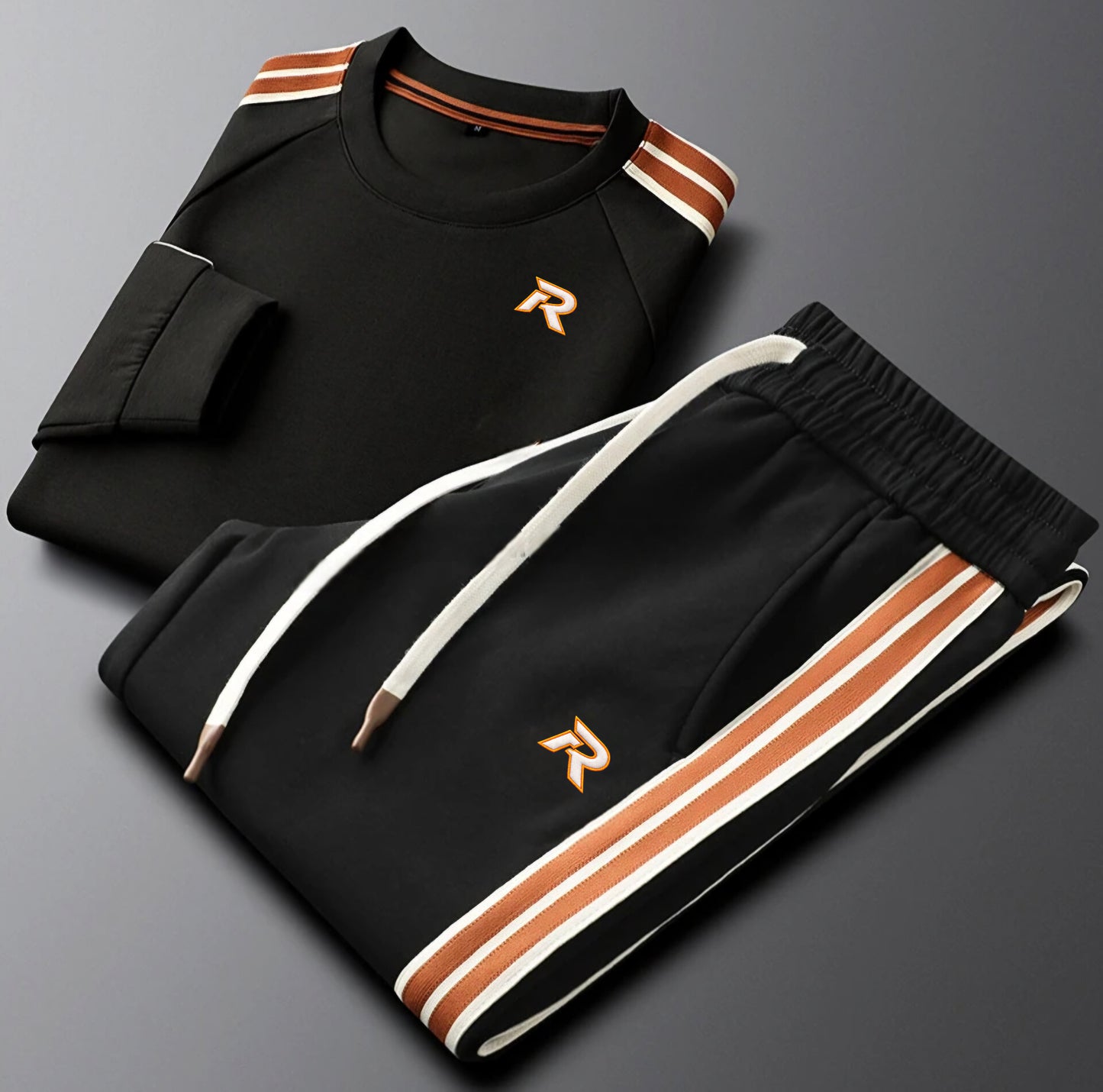 RUNIQUE Signature Tracksuit – Black Edition