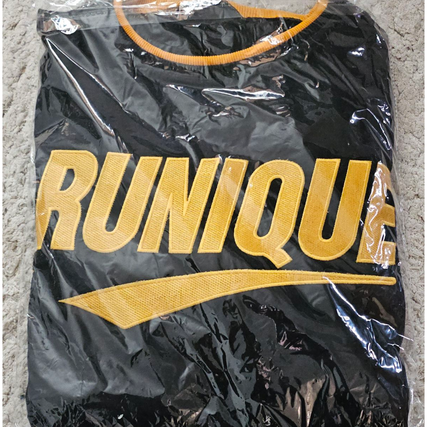 RUNIQUE Premium T-shirt- Embroidered Edition