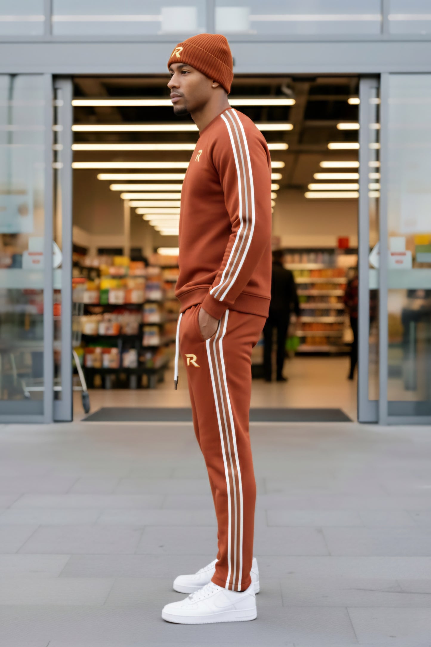 RUNIQUE Signature Tracksuit – Burnt Clay Edition